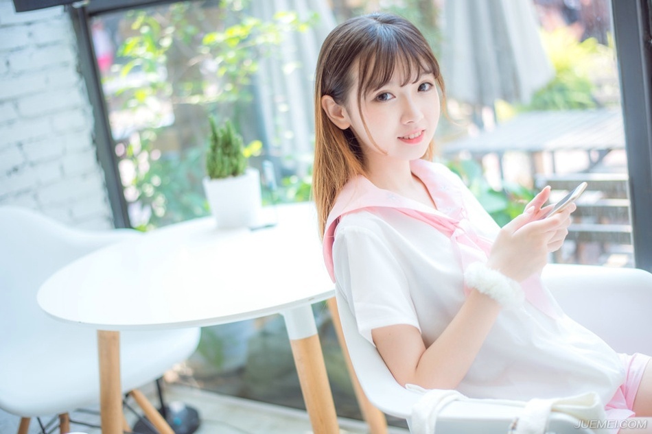 我终于明白我的生命在爱我的人眼里是多么的重要……我的爱有多长，我的牵挂与不舍也就有多长。